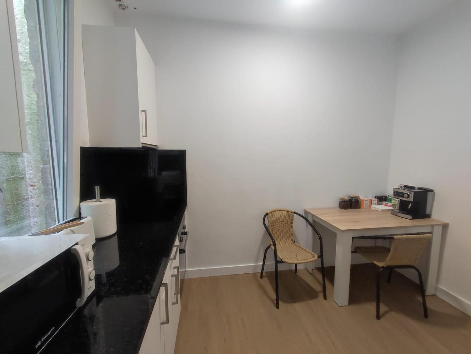 Hostal Airinos De Vigo Luaran gambar