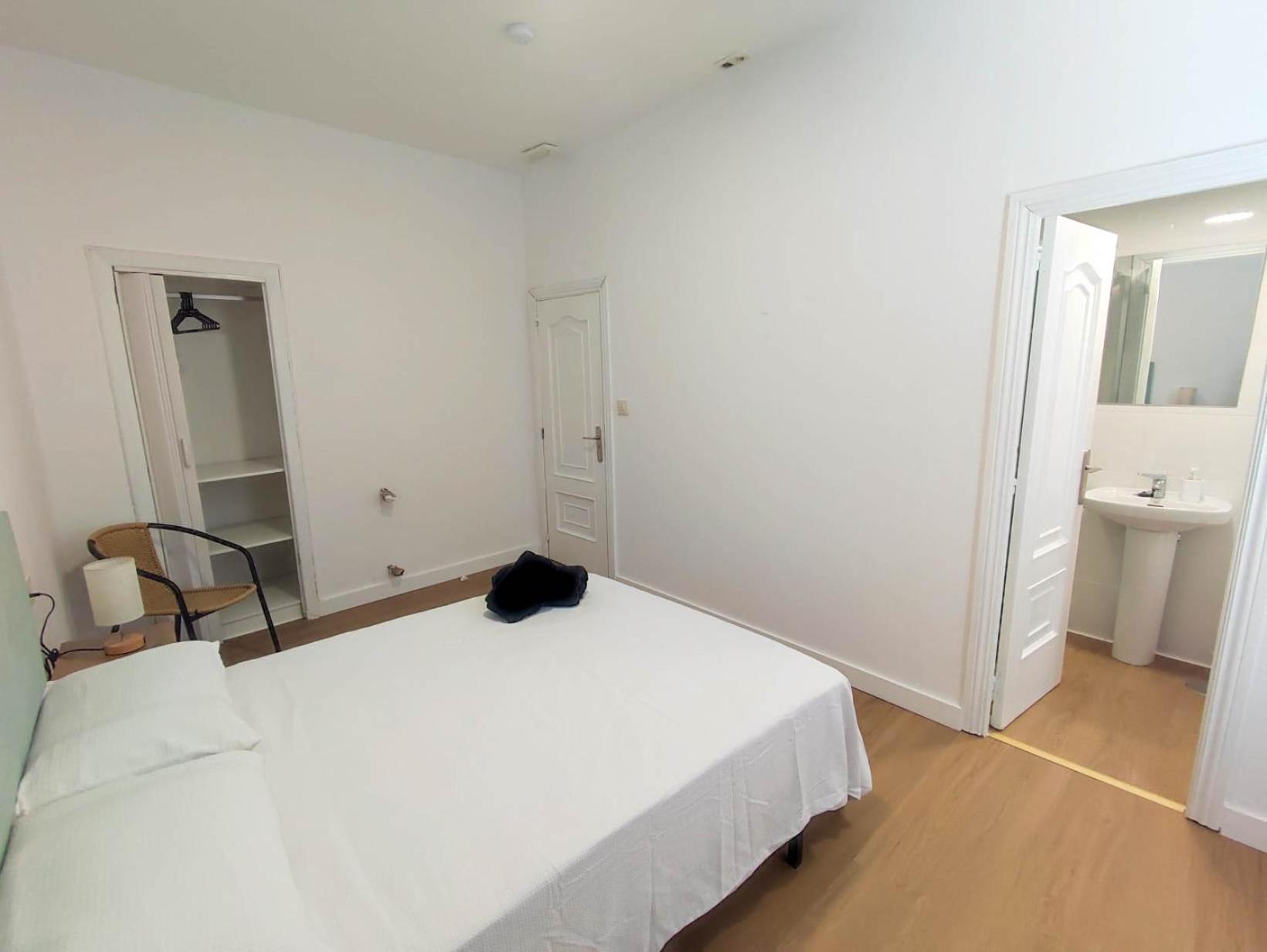 Hostal Airinos De Vigo Luaran gambar