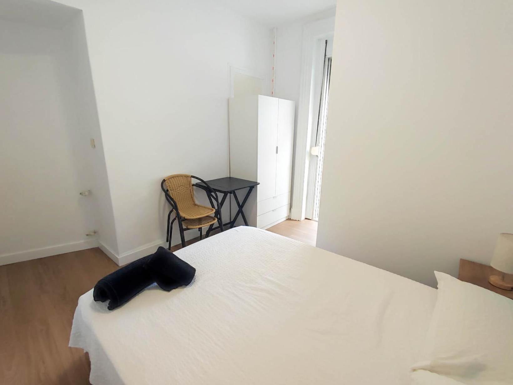 Hostal Airinos De Vigo Luaran gambar